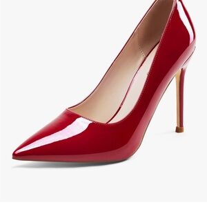 Elisabet Tang High Heels, Womens Pointed Toe Slip on Stilettos 9 (with box)